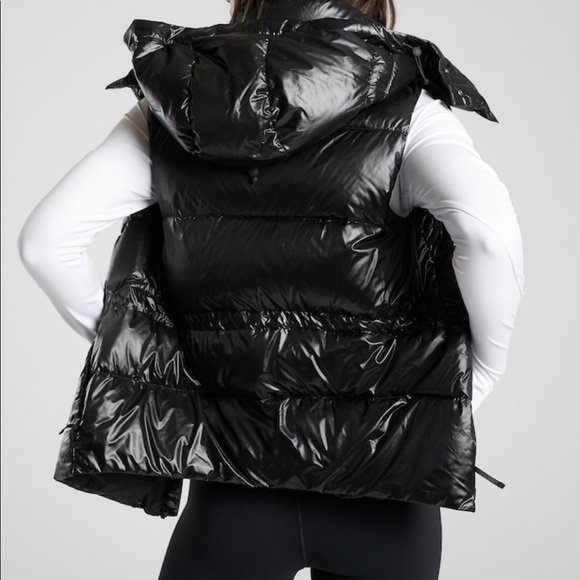 NWT Athleta Lofty Down Vest Black - Picture 7 of 12